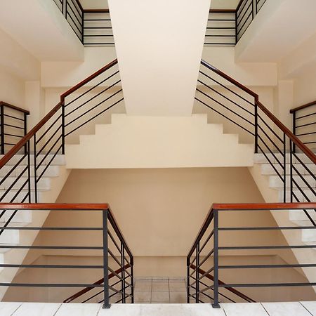 Reddoorz Plus Near Plaza Blok M Jakarta Extérieur photo
